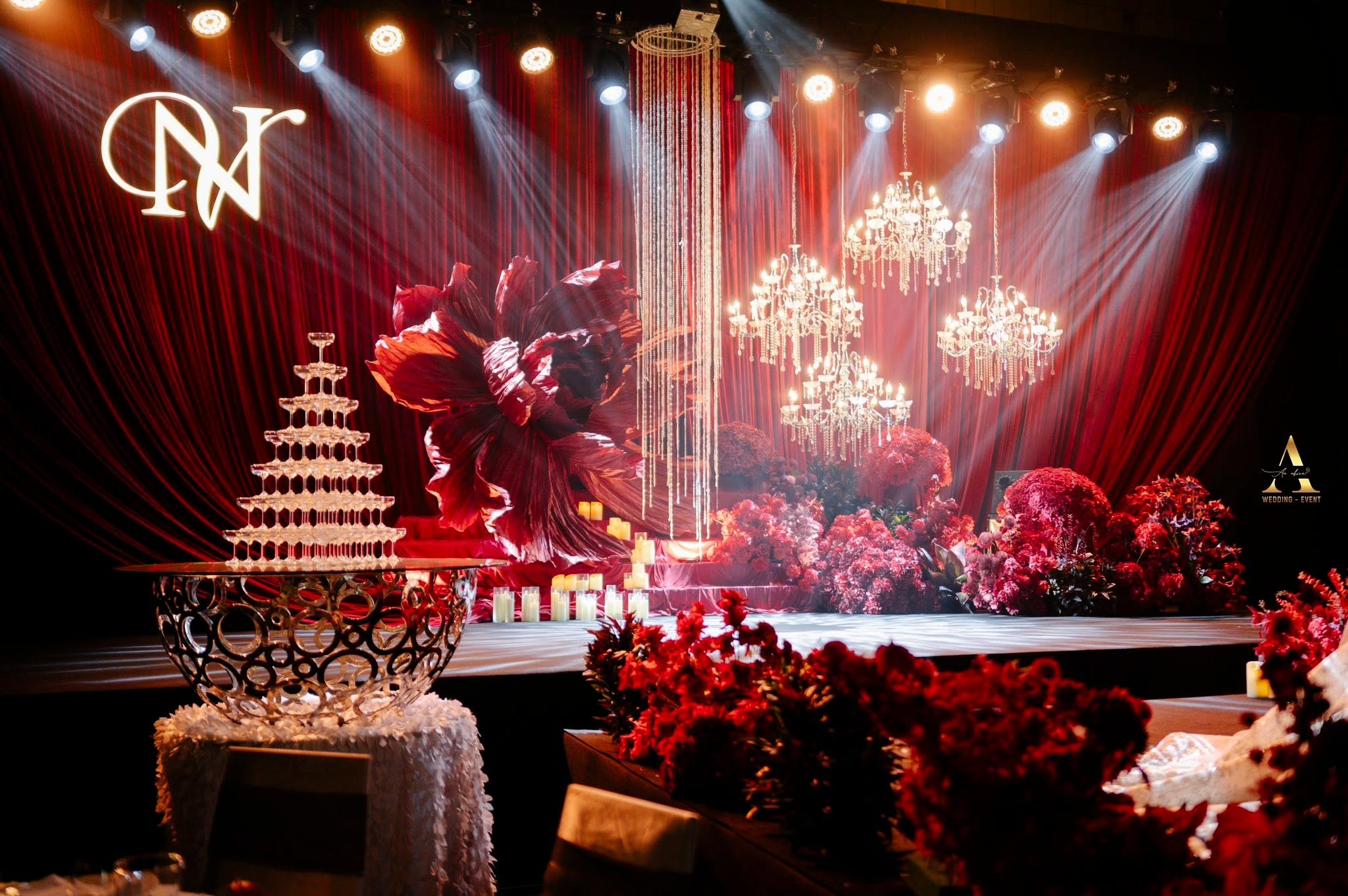 Top 5 dịch vụ trang trí gia tiên tại Nha Trang Trang trí gia tiên tại Nha Trang do Xoài Weddings thực hiện