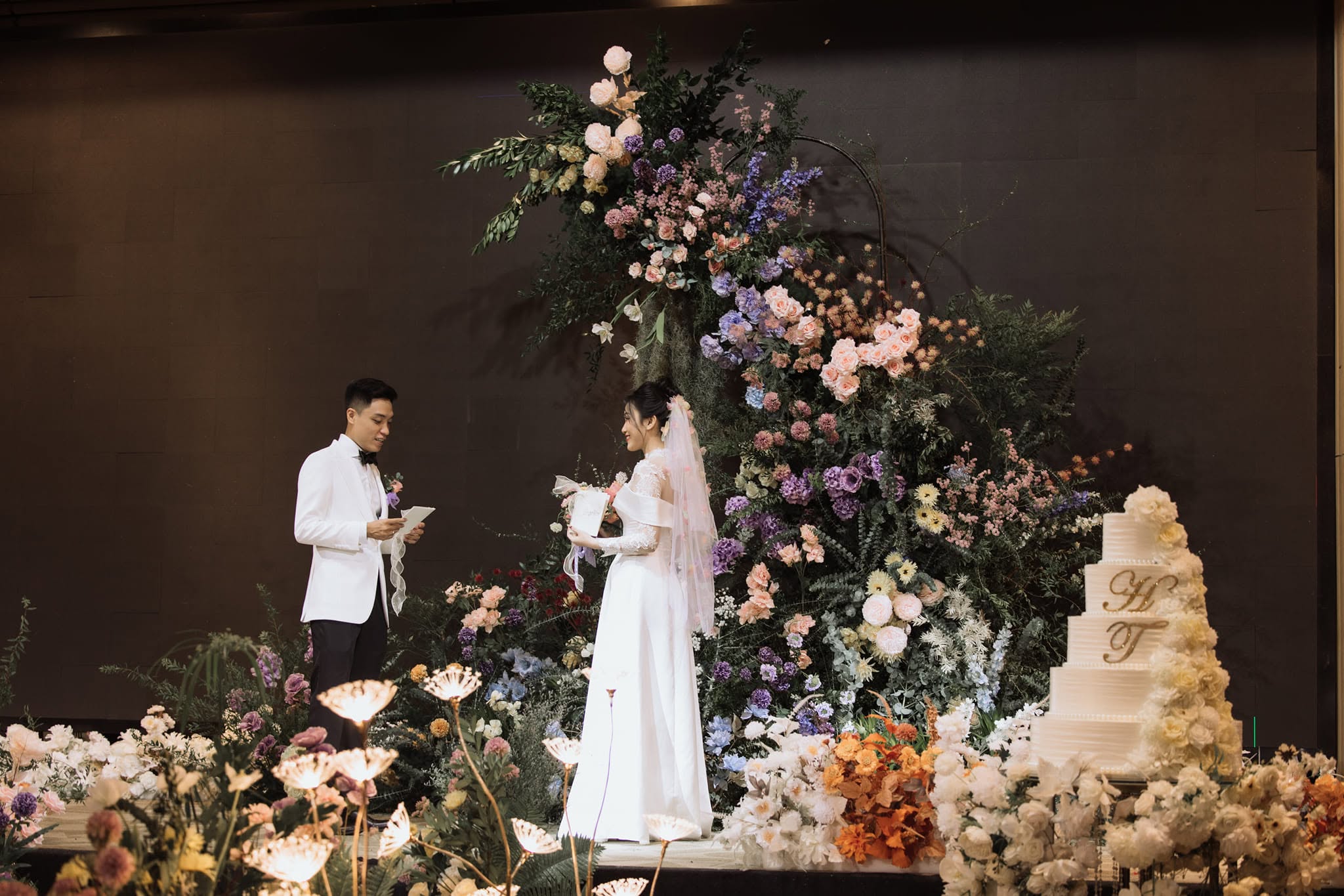Top 5 dịch vụ trang trí gia tiên tại Nha Trang Trang trí gia tiên tại Nha Trang do Xoài Weddings thực hiện