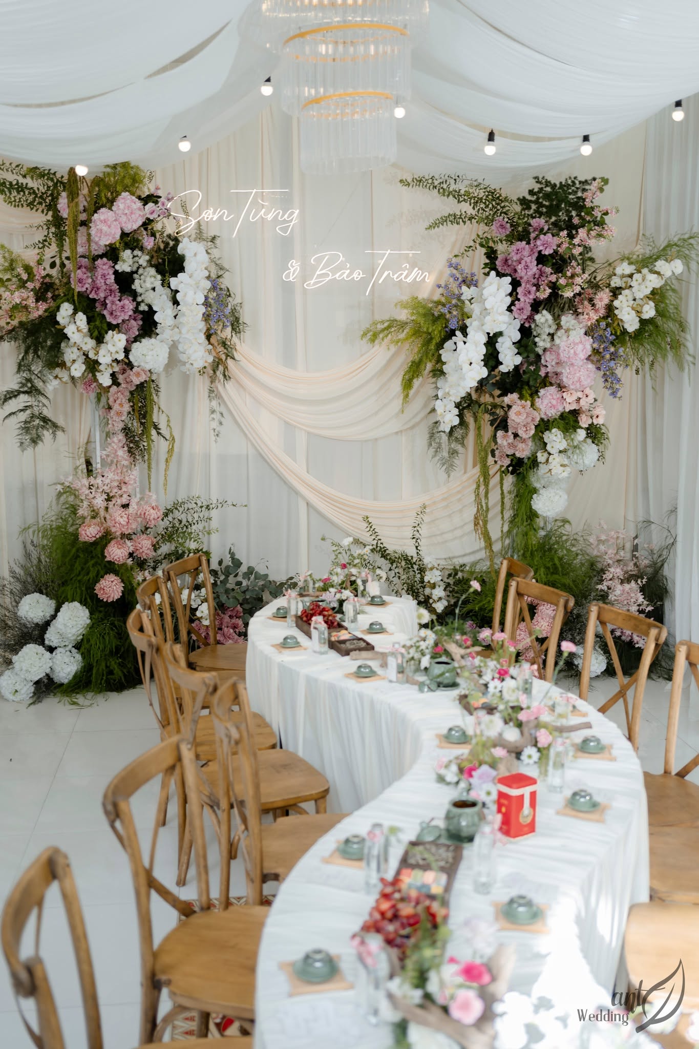 Top 5 dịch vụ trang trí gia tiên tại Nha Trang Trang trí gia tiên tại Nha Trang do Xoài Weddings thực hiện