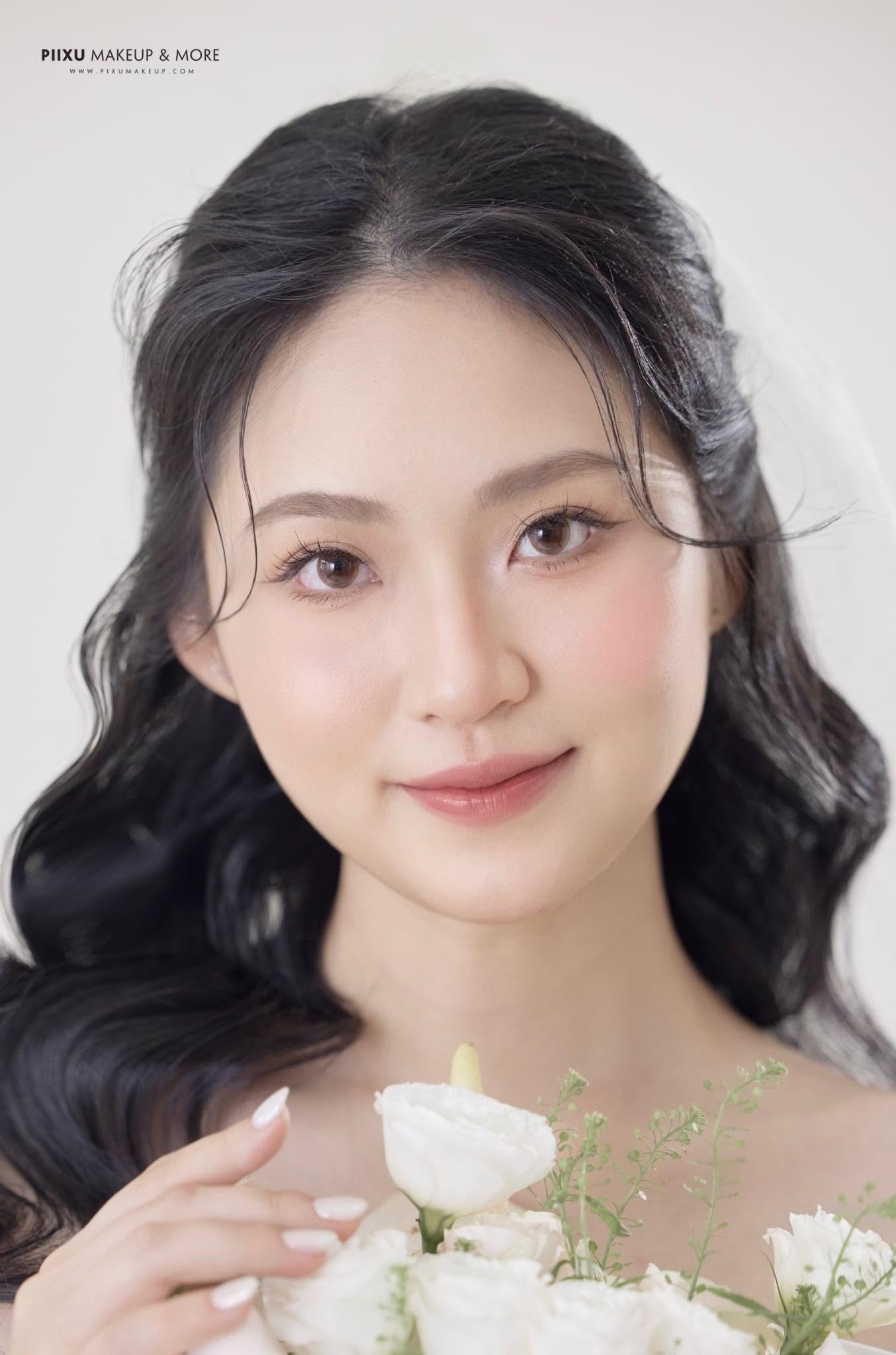 Cô dâu trang điểm cho ngày cưới tại Xoài Studio Nha Trang