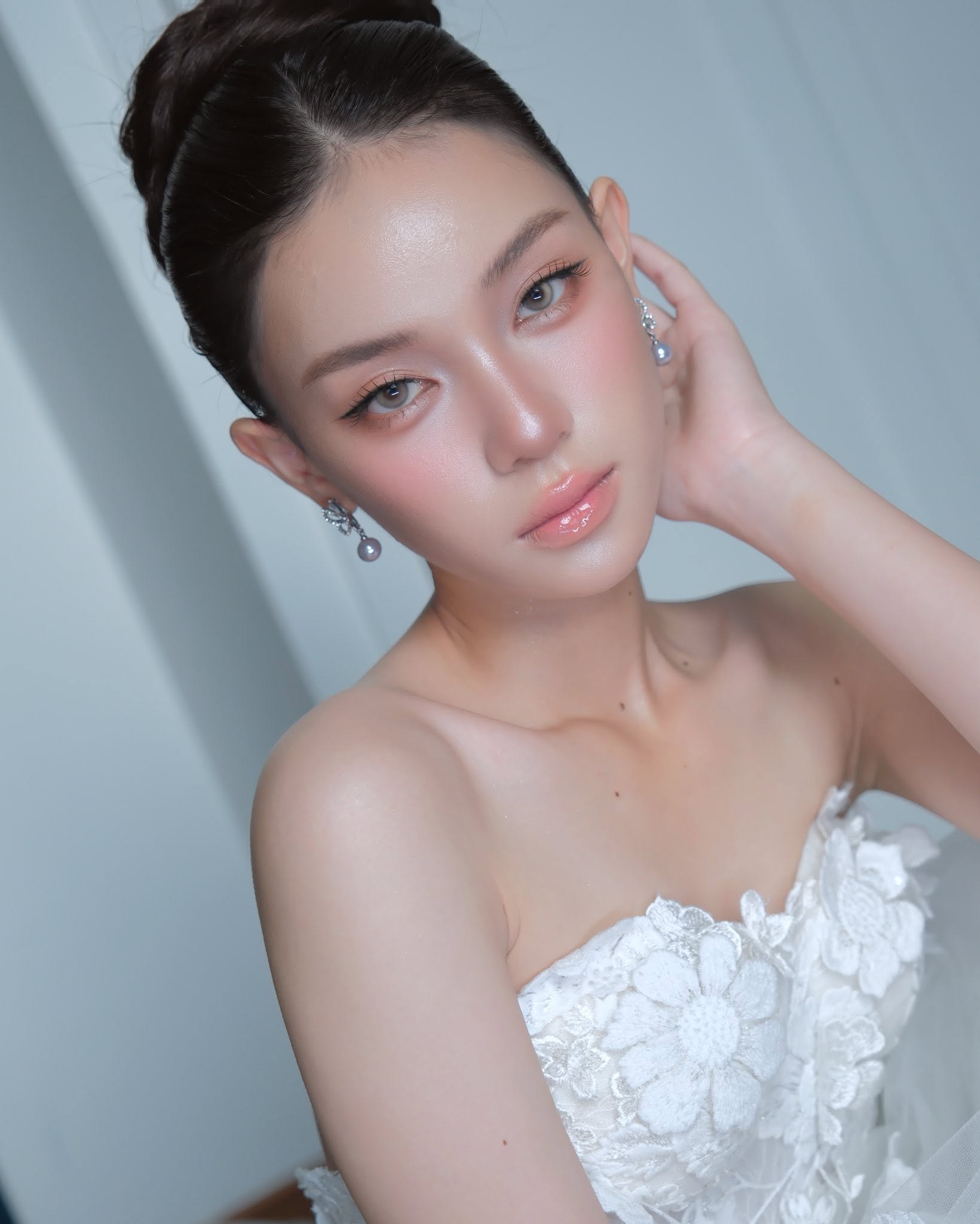 Cô dâu trang điểm cho ngày cưới tại Xoài Studio Nha Trang