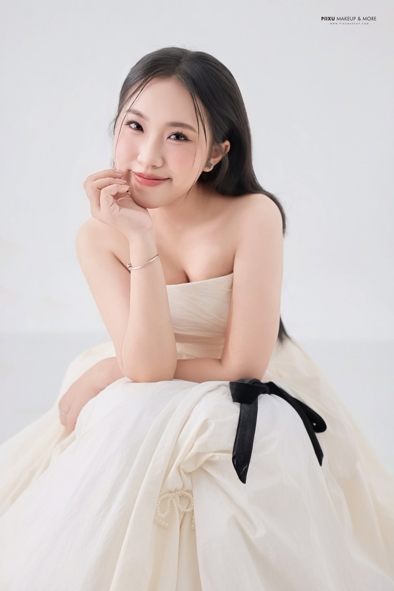 KIỂU MAKEUP CÔ DÂU ĐẸP NHẤT 2026 Cô dâu trang điểm cho ngày cưới tại Xoài Studio Nha Trang