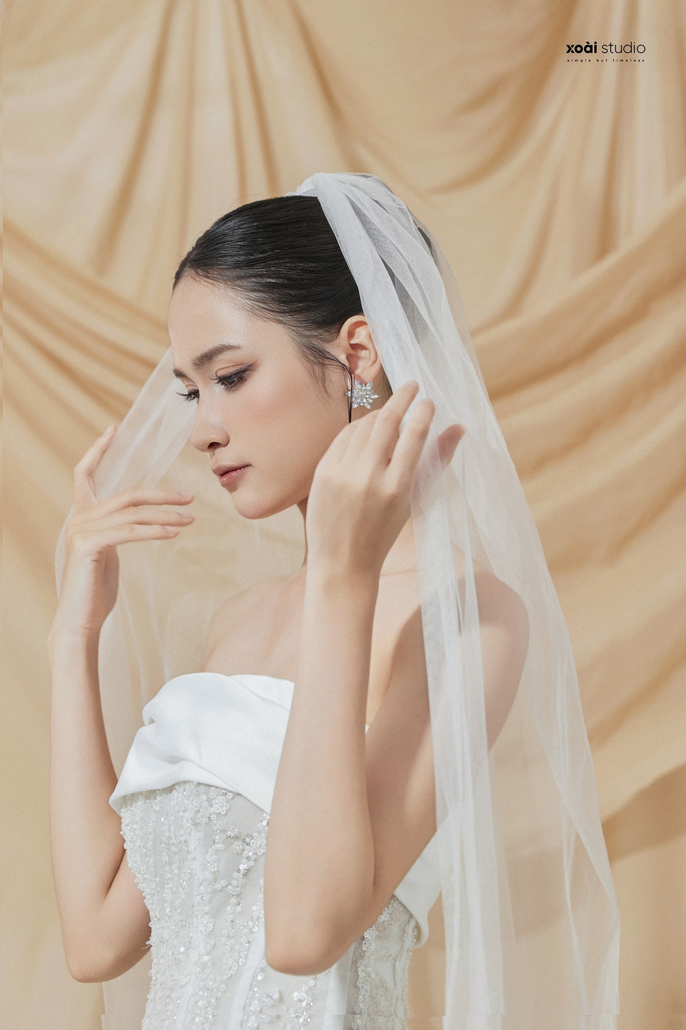 VAY CUOI NHA TRANG XOAI 24