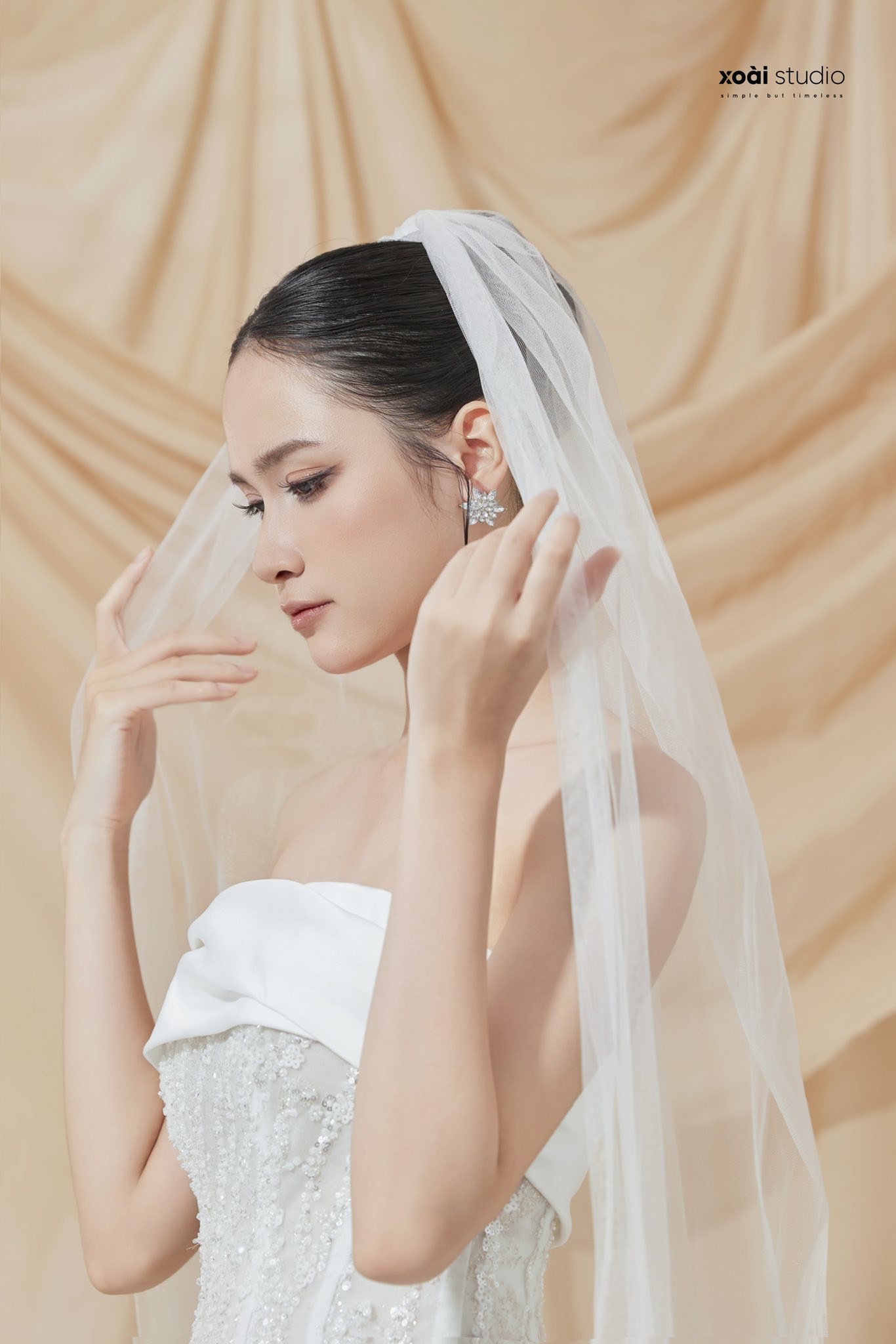 VAY CUOI NHA TRANG XOAI 40