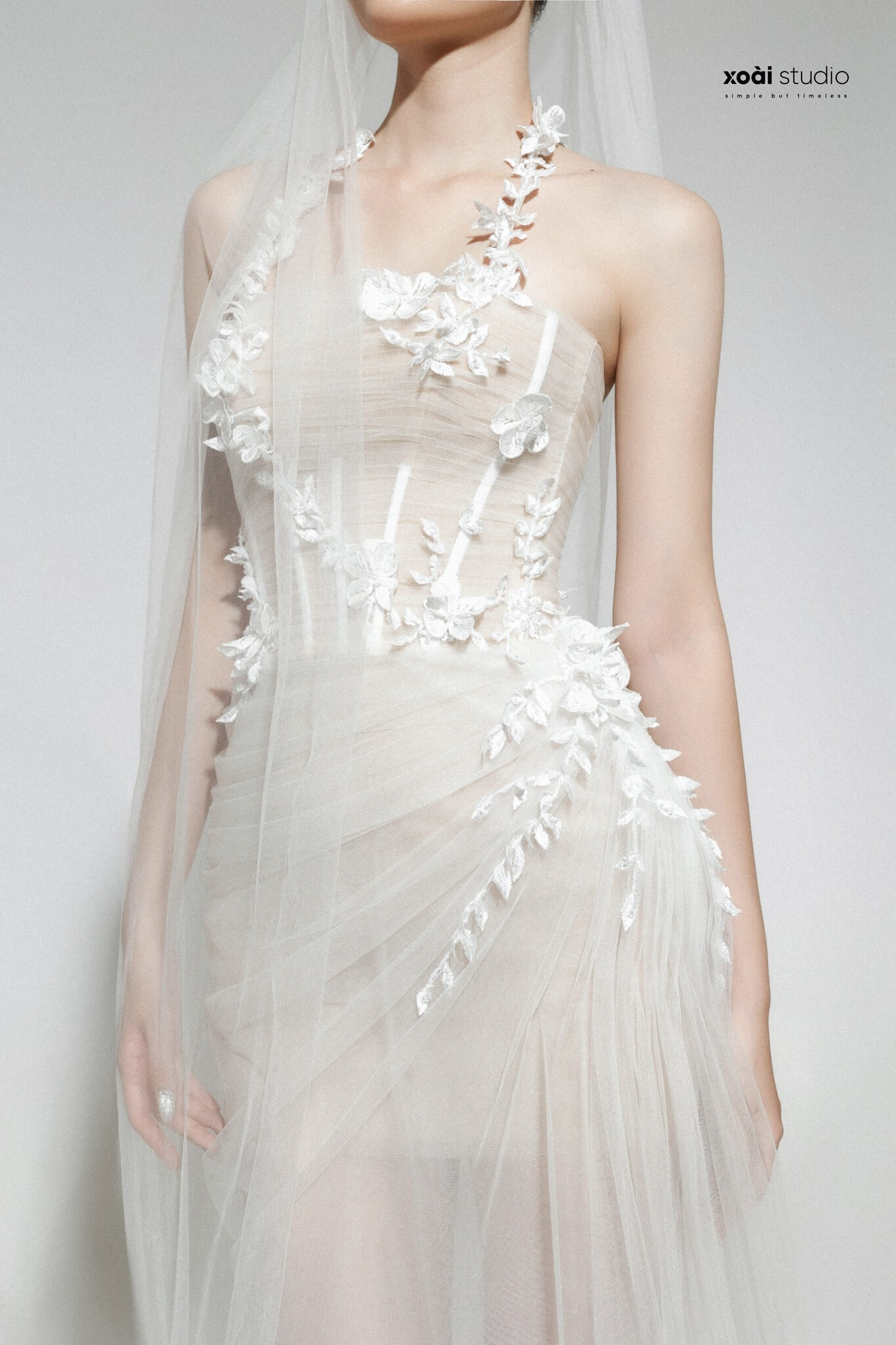 XOAI STUDIO vay cuoi silver.8