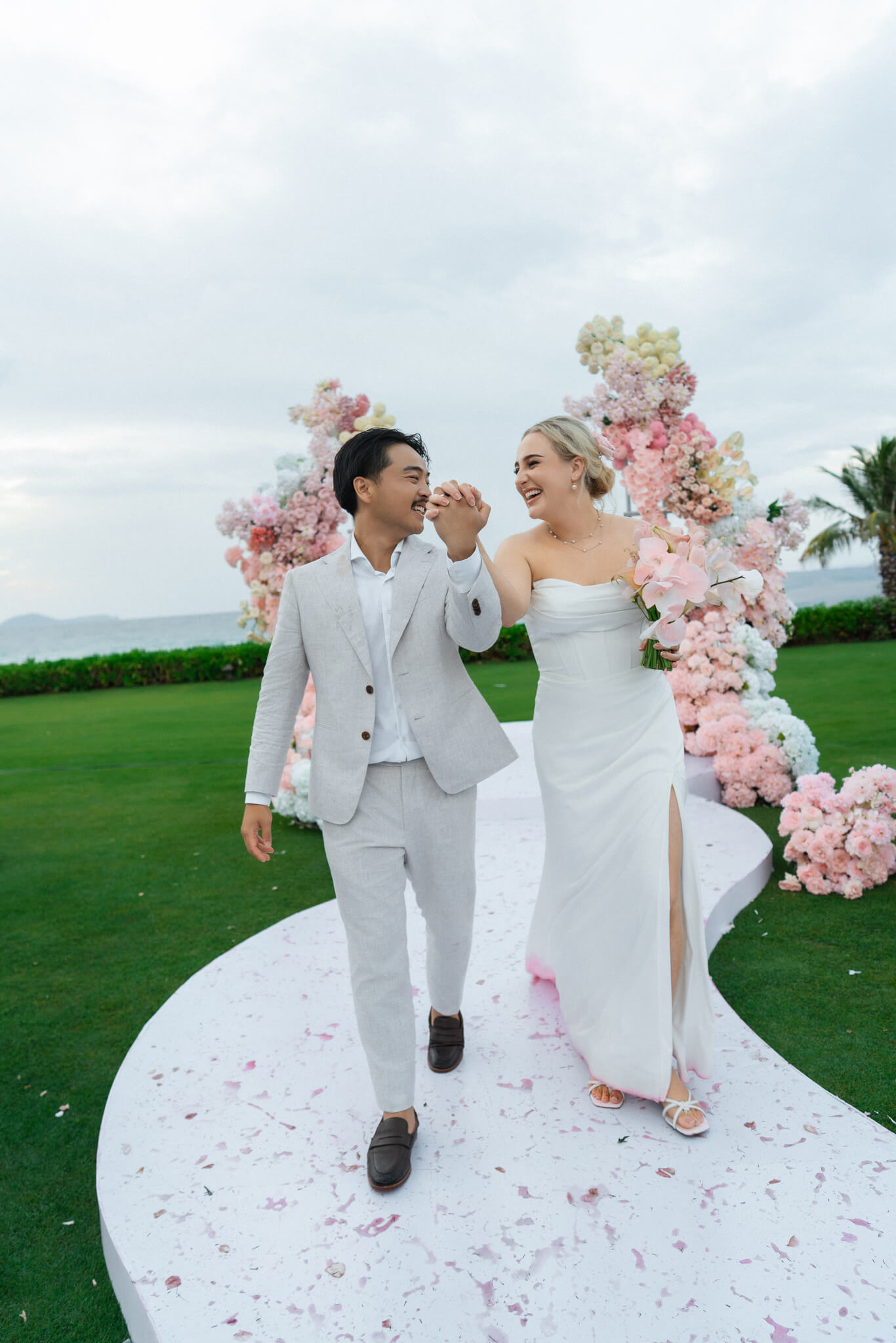 XOAI STUDIO phong su cuoi nha trang Caitlyn Brendan.99