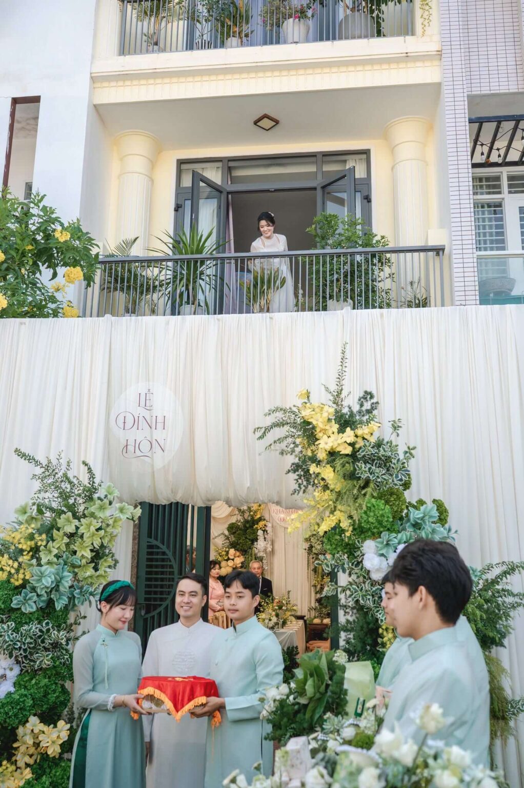 Xoai Studio Anh phong su cuoi Nha Trang LT.14