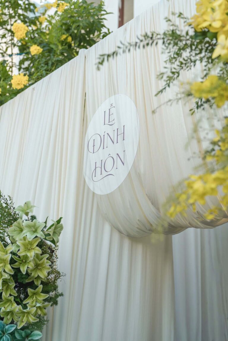 Xoai Studio Anh phong su cuoi Nha Trang LT.4