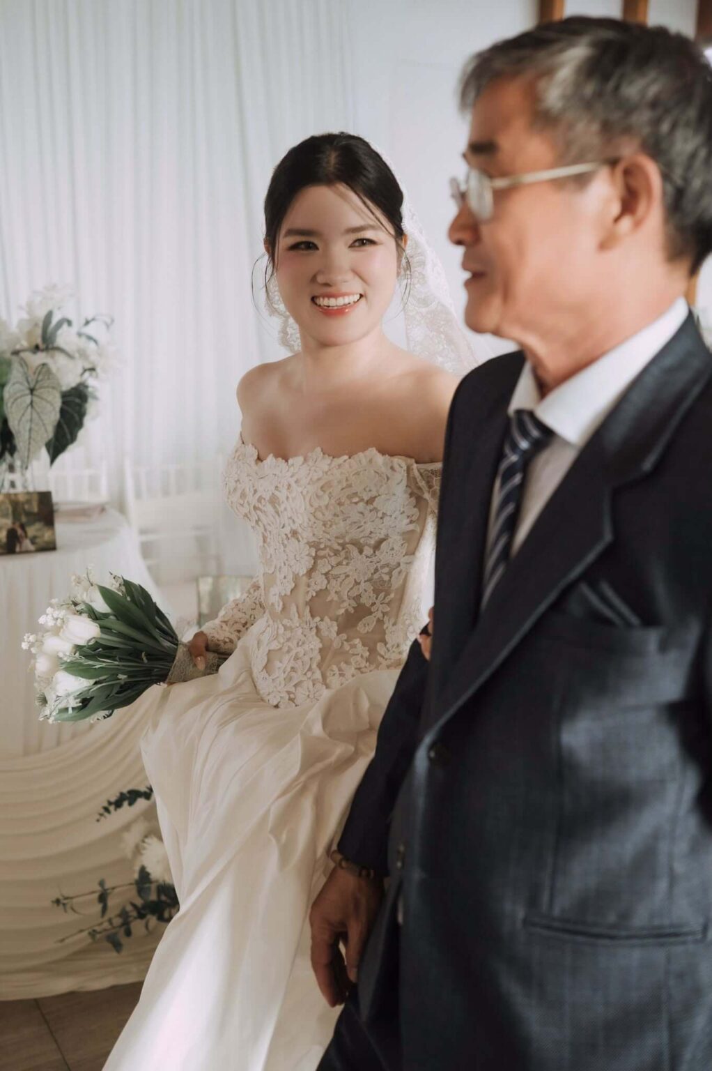 Xoai Studio Anh phong su cuoi Nha Trang LT.49